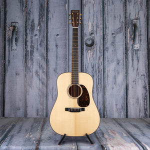 Martin D-18 Modern Deluxe Acoustic Guitar, Natural, front