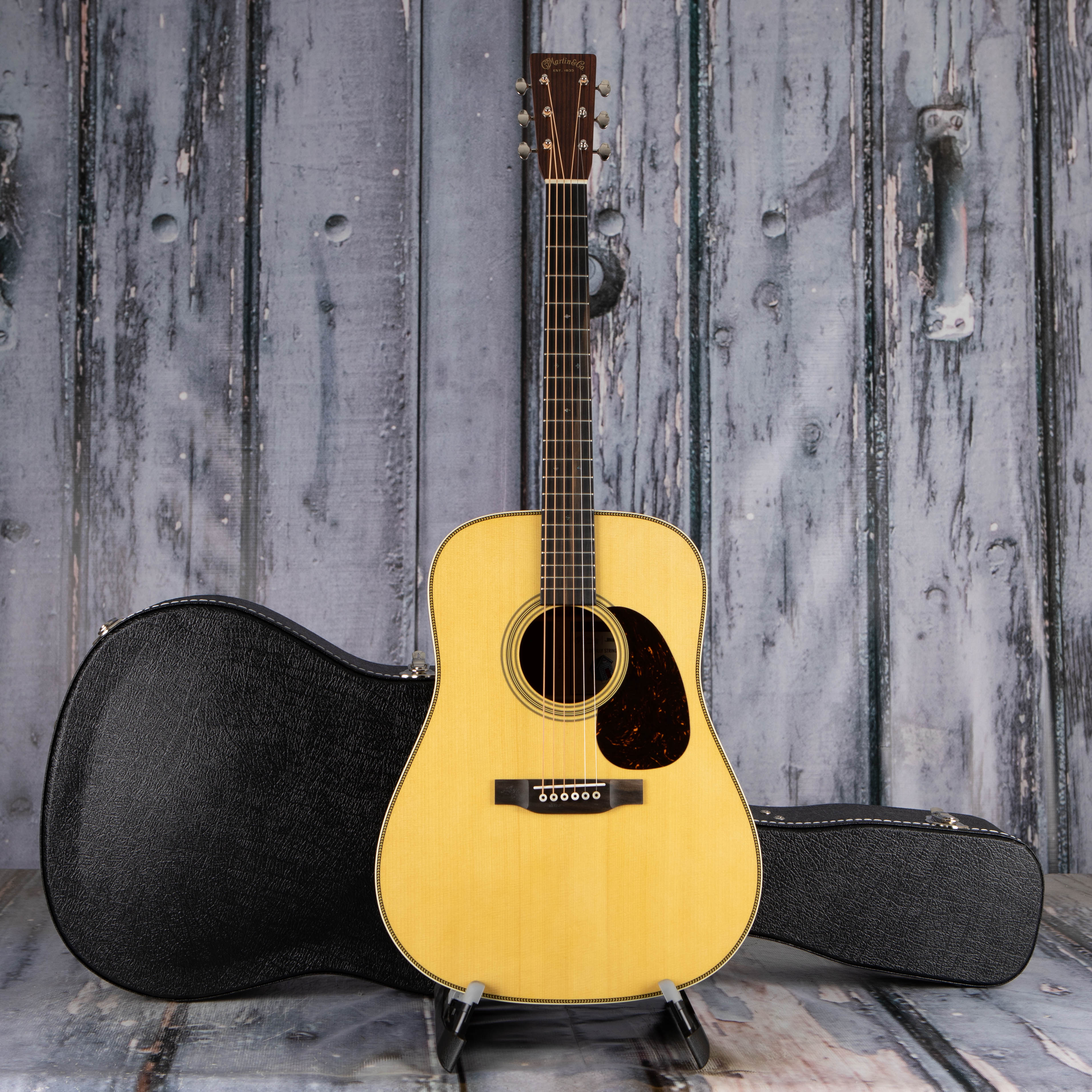 Martin D-28 Billy Strings Signature Acoustic Guitar, Natural, case
