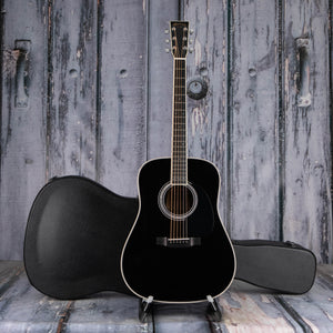 Martin D-35 Johnny Cash Acoustic Guitar, Black, case