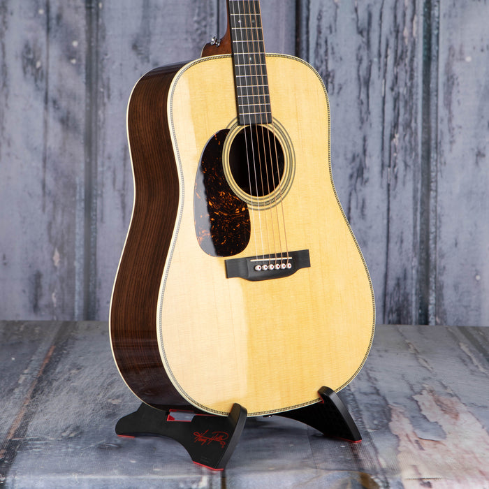 Martin HD-28E Left-Handed Acoustic/Electric, Natural