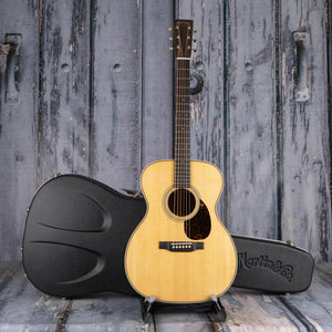 Martin OM-28 Acoustic Guitar, Natural, case