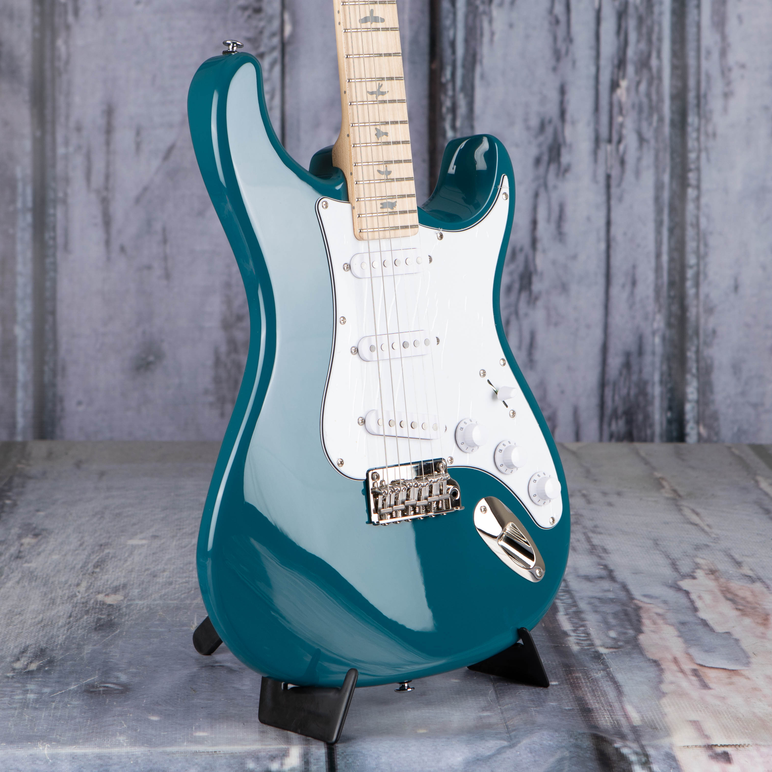 Paul Reed Smith SE Silver Sky Electric Guitar, Nylon Blue, angle