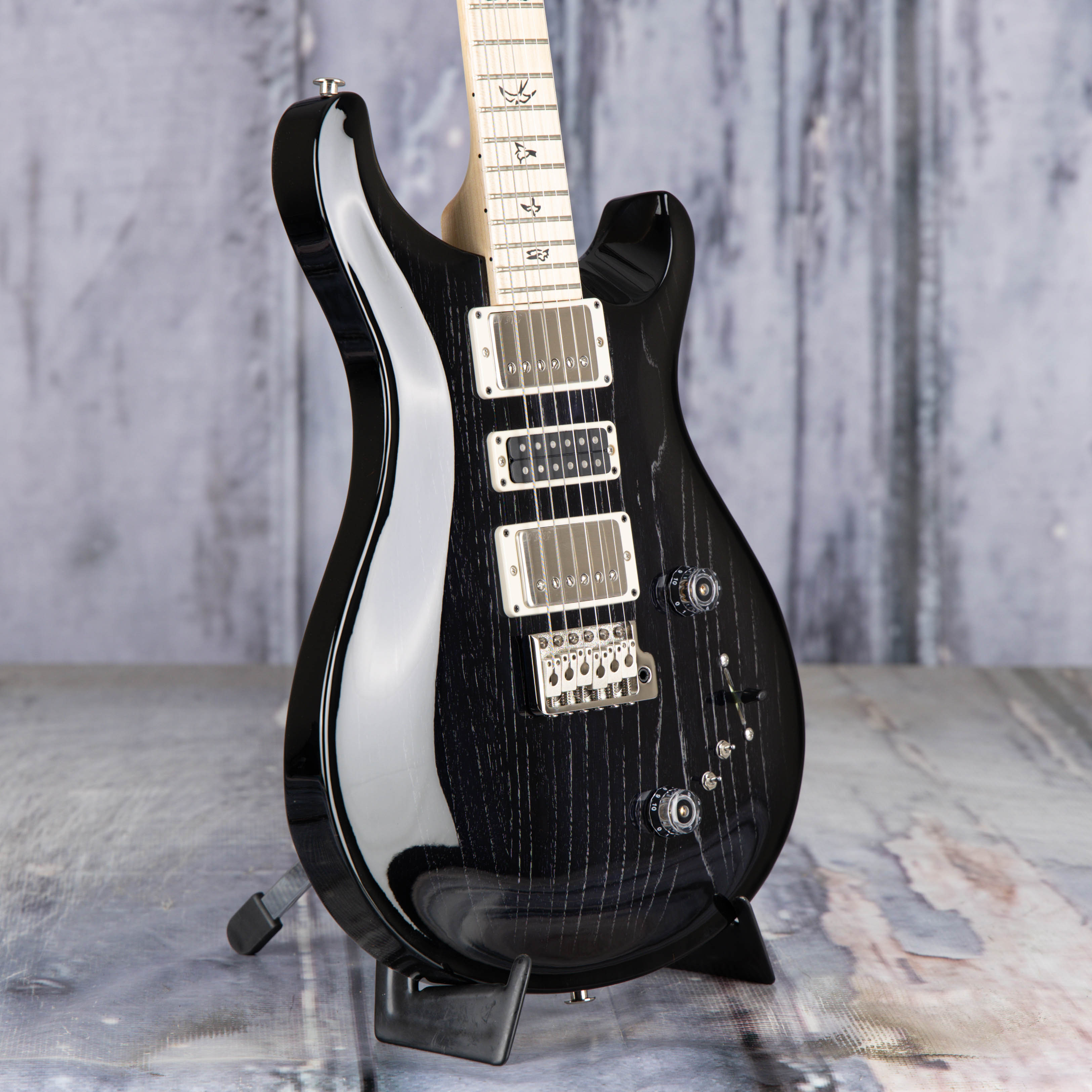 Paul Reed Smith Swamp Ash Special Electric Guitar, Black Doghair Smokeburst, angle