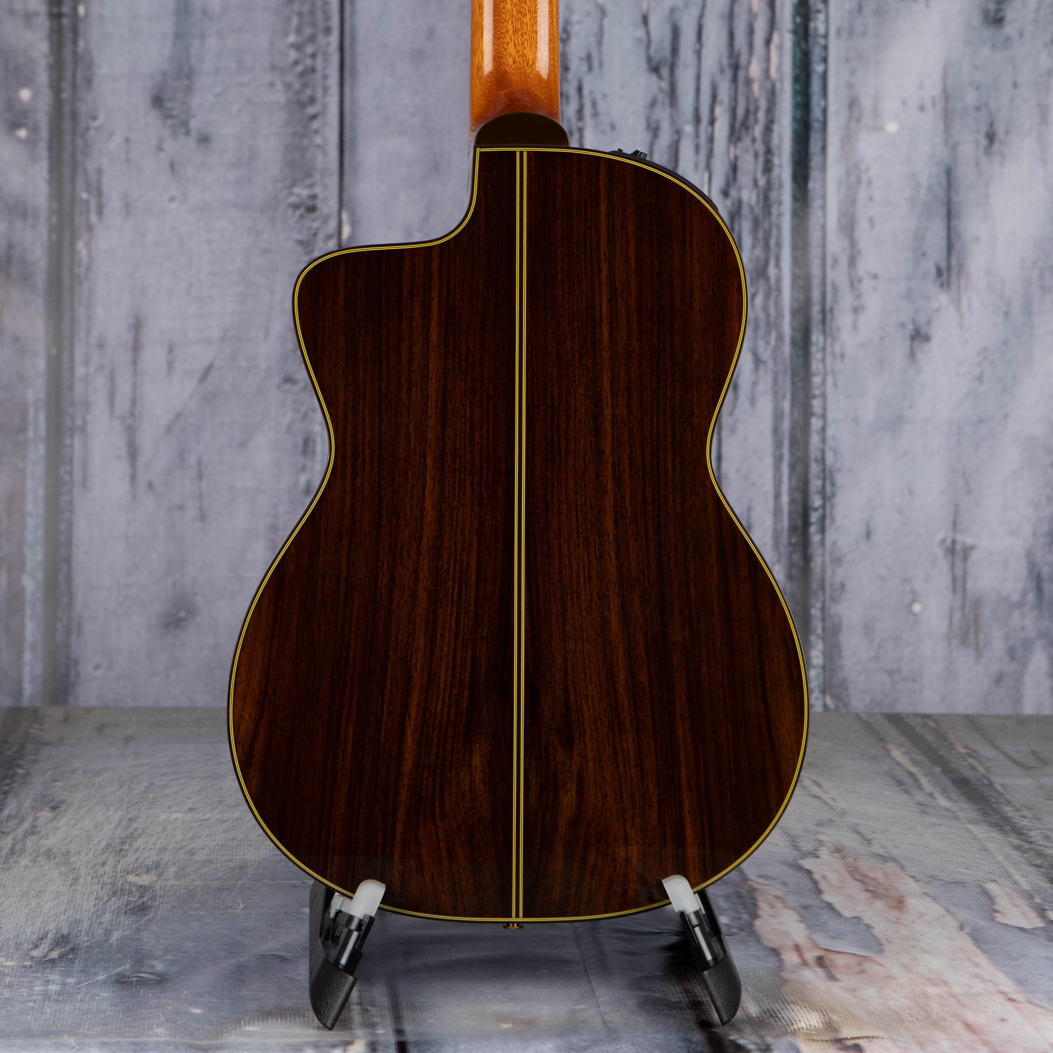 Takamine tc132sc for sale new arrivals