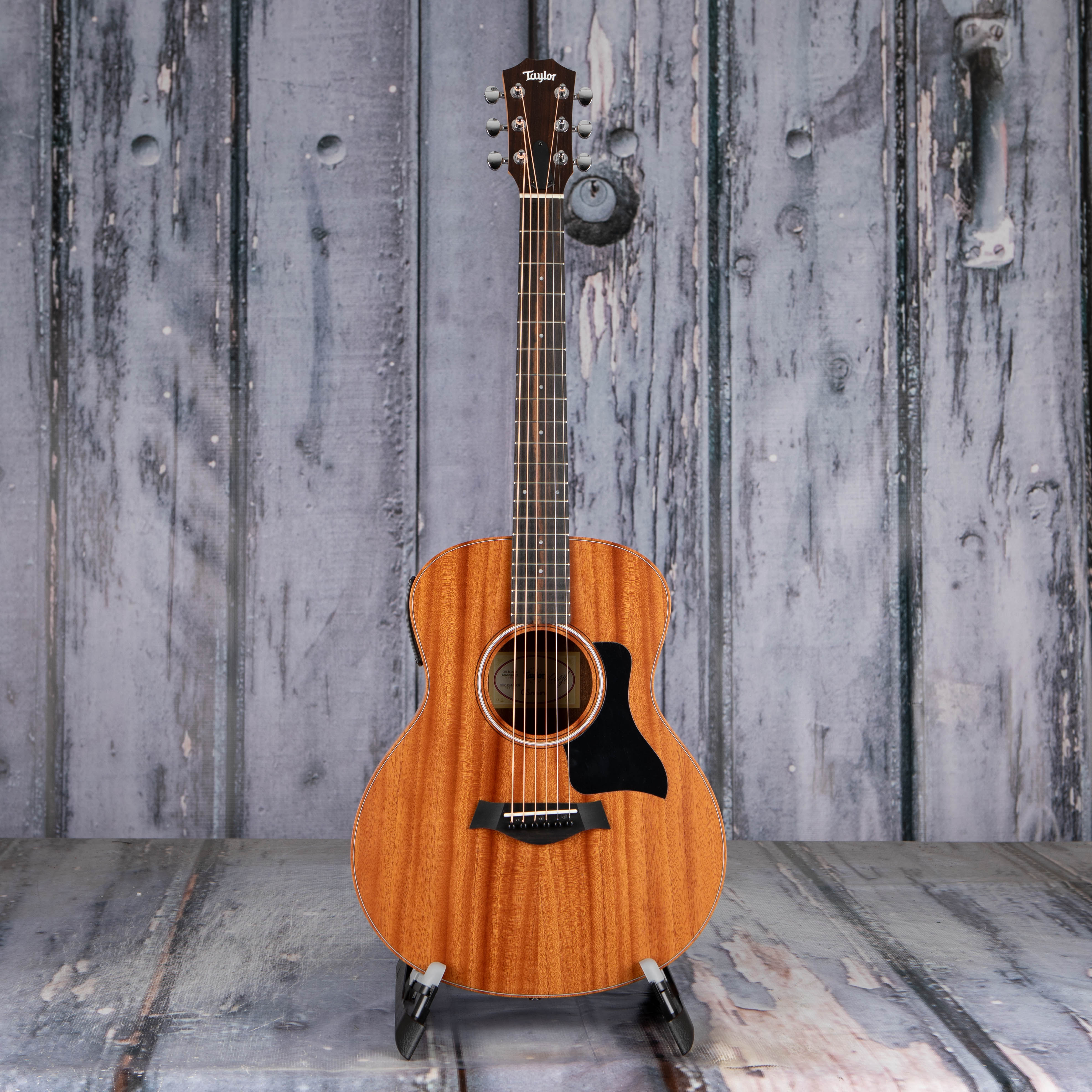 Taylor GS Mini-e Mahogany Acoustic/Electric Guitar, Natural, front