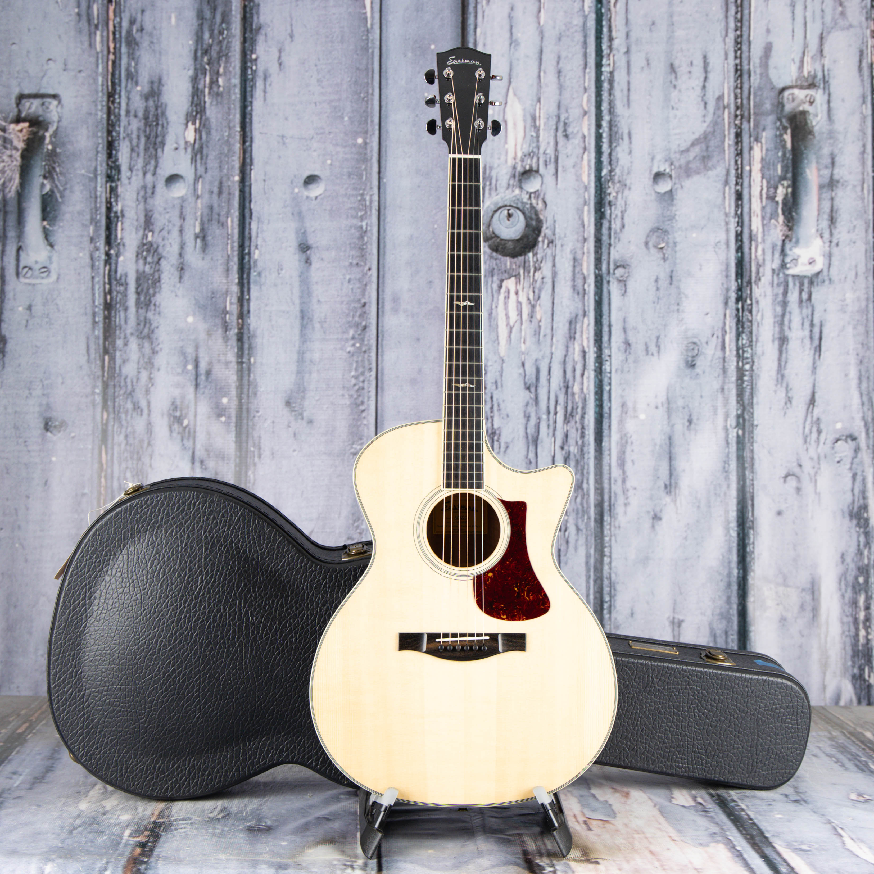 Used Eastman AC322CE Acoustic/Electric Guitar, 2024, Natural, case