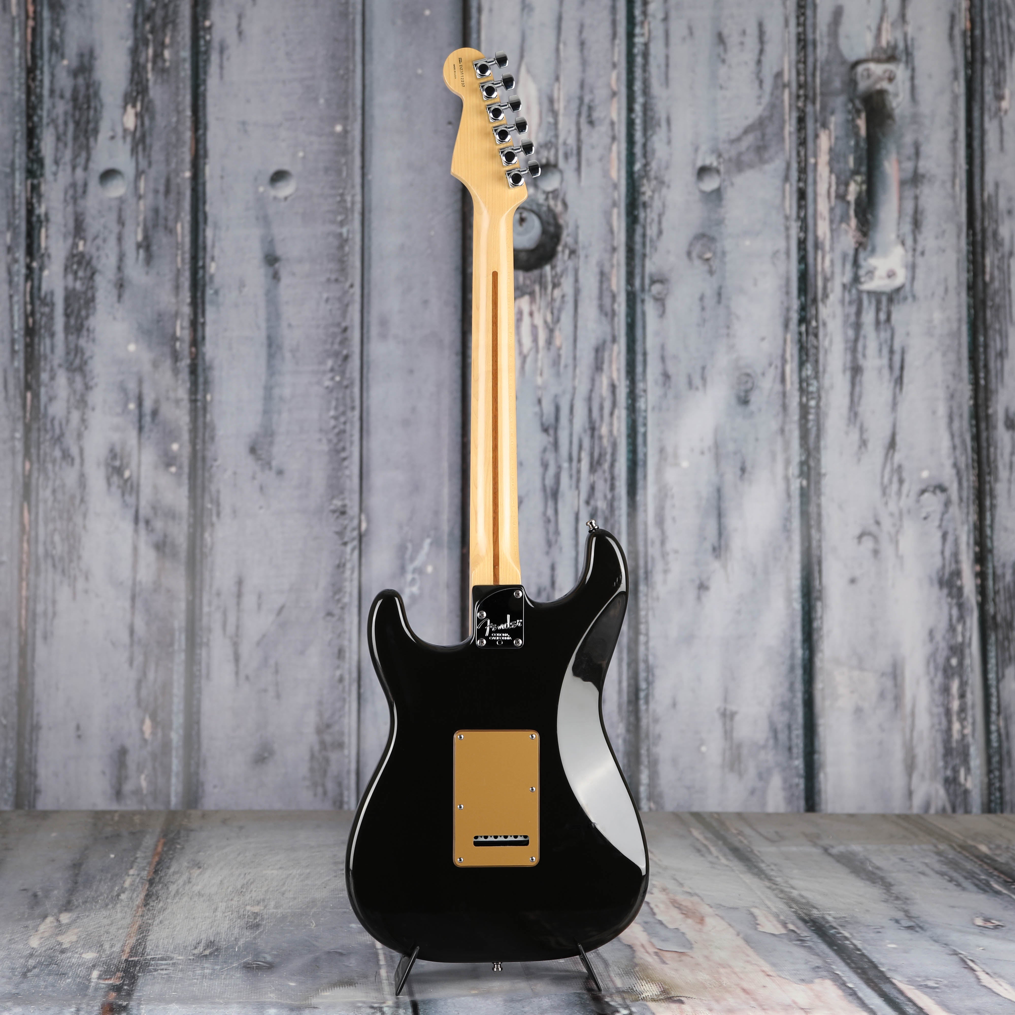 Used Fender American Deluxe Stratocaster Electric Guitar, 2004, Montego Black, back