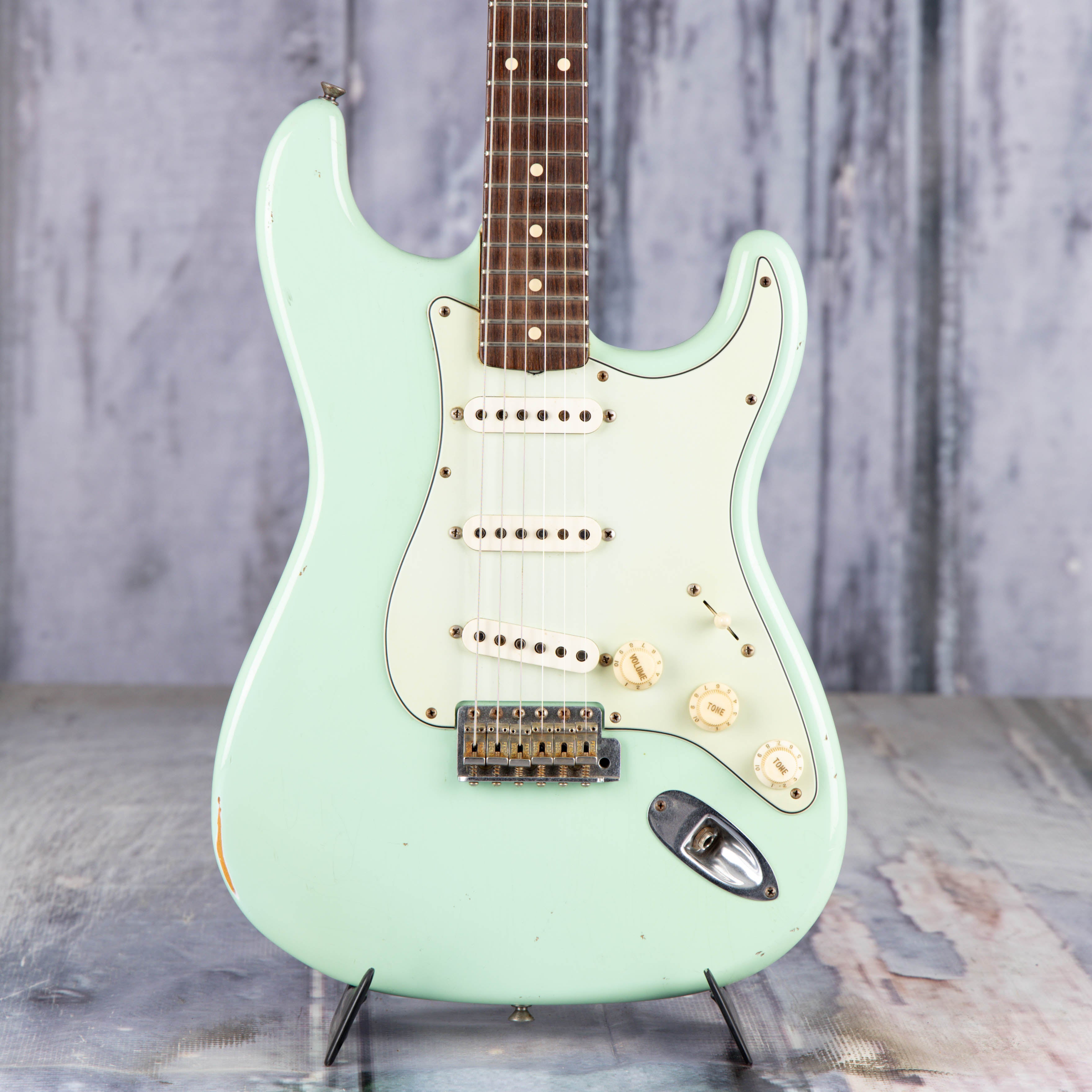 Used Fender Custom Shop 1959 Stratocaster Journeyman Relic Electric Guitar, 2005, Sea Foam Green, front closeup