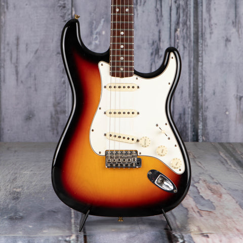 Used Fender Custom Shop 1969 Stratocaster Closet Classic Electric Guitar, 2008, 3-Color Sunburst, front closeup