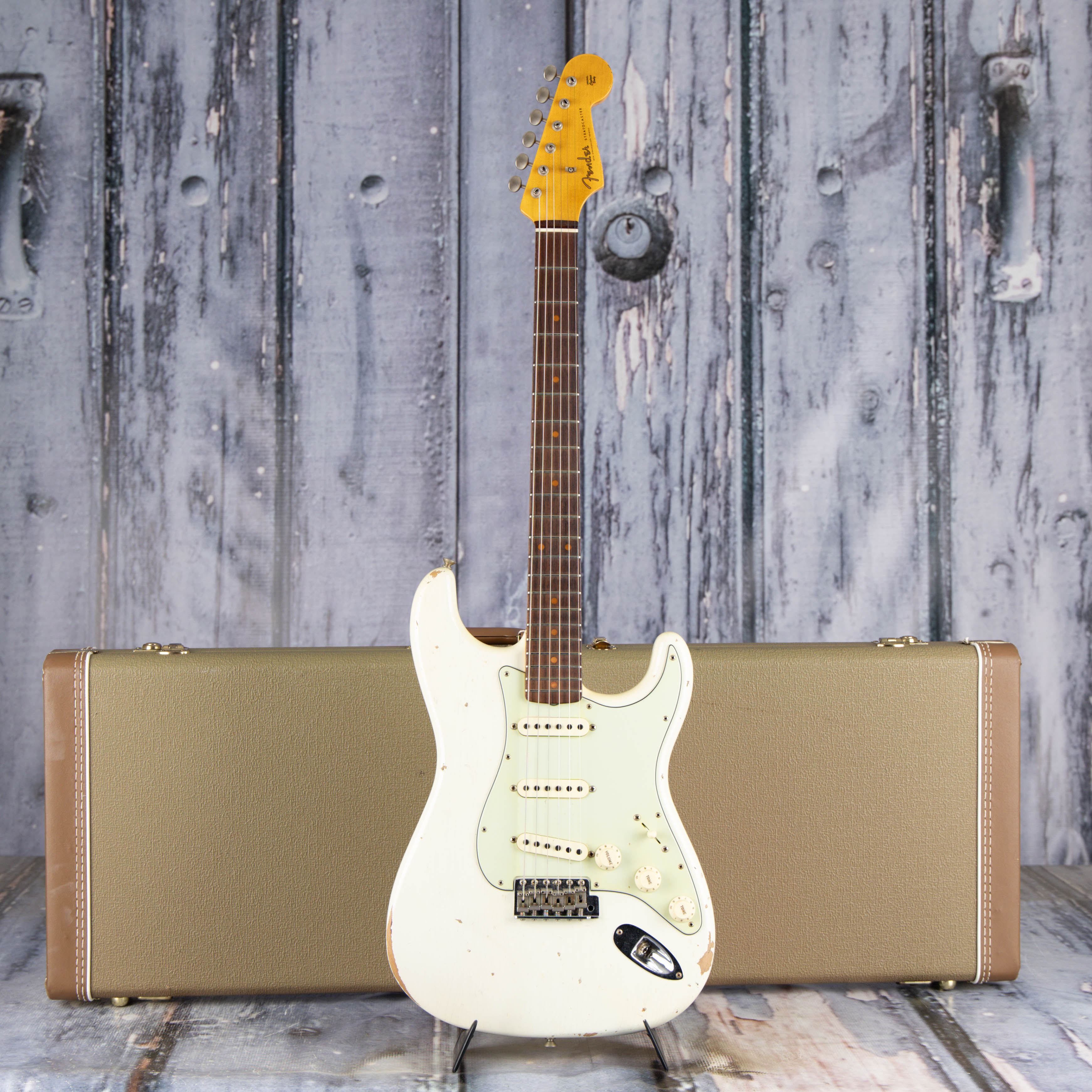 Used Fender Custom Shop 60s Stratocaster Relic Electric Guitar, 2017, Aged Olympic White, case