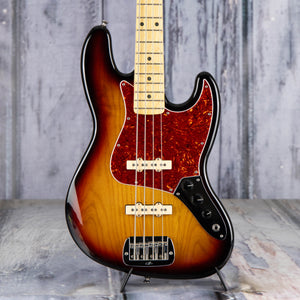 Used G&L Fullertone Deluxe Electric Bass Guitar, 2021, 3-Tone Sunburst, front closeup