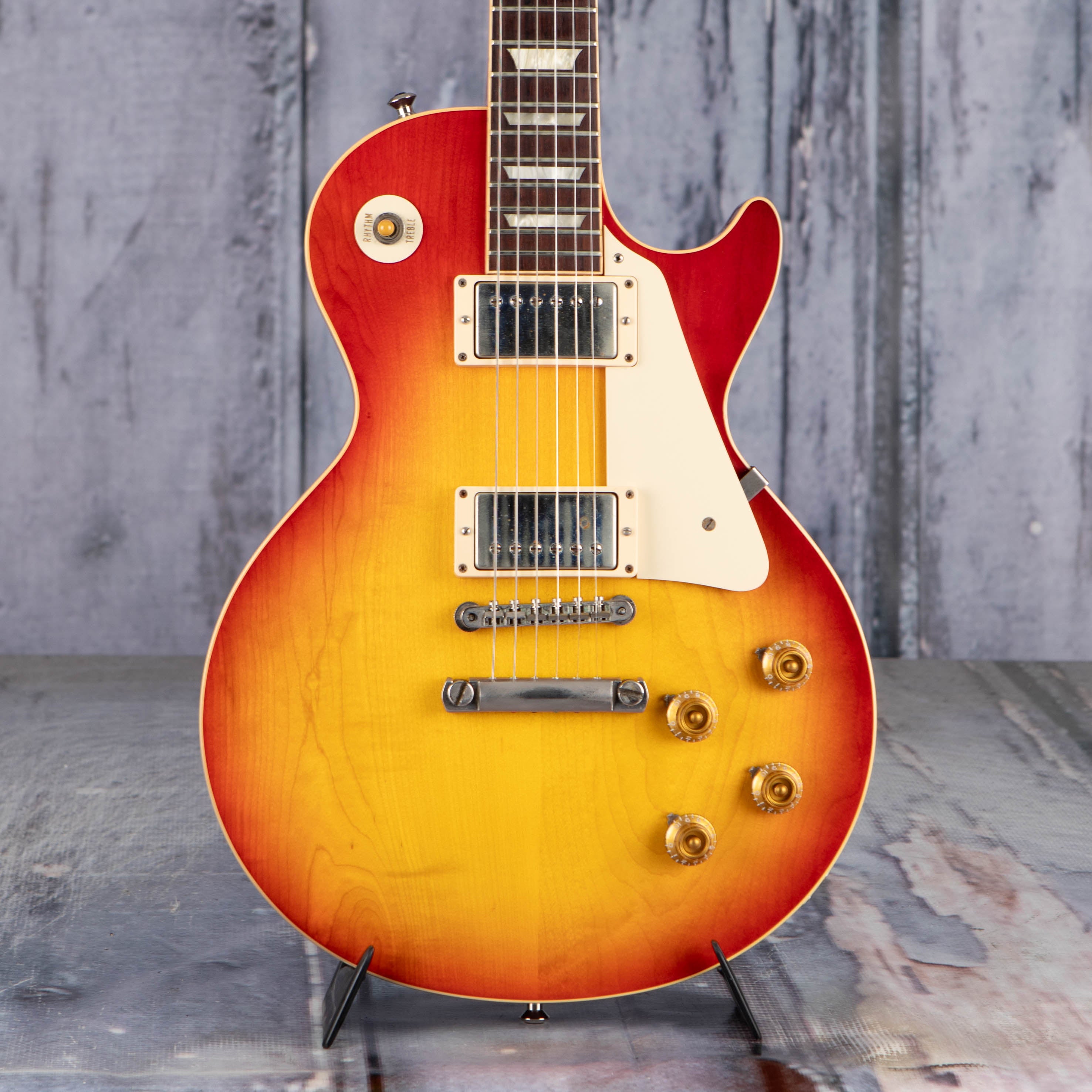 Used Gibson Custom Shop Les Paul R8 '58 Reissue Electric Guitar, 2011, Cherry Sunburst, front closeup