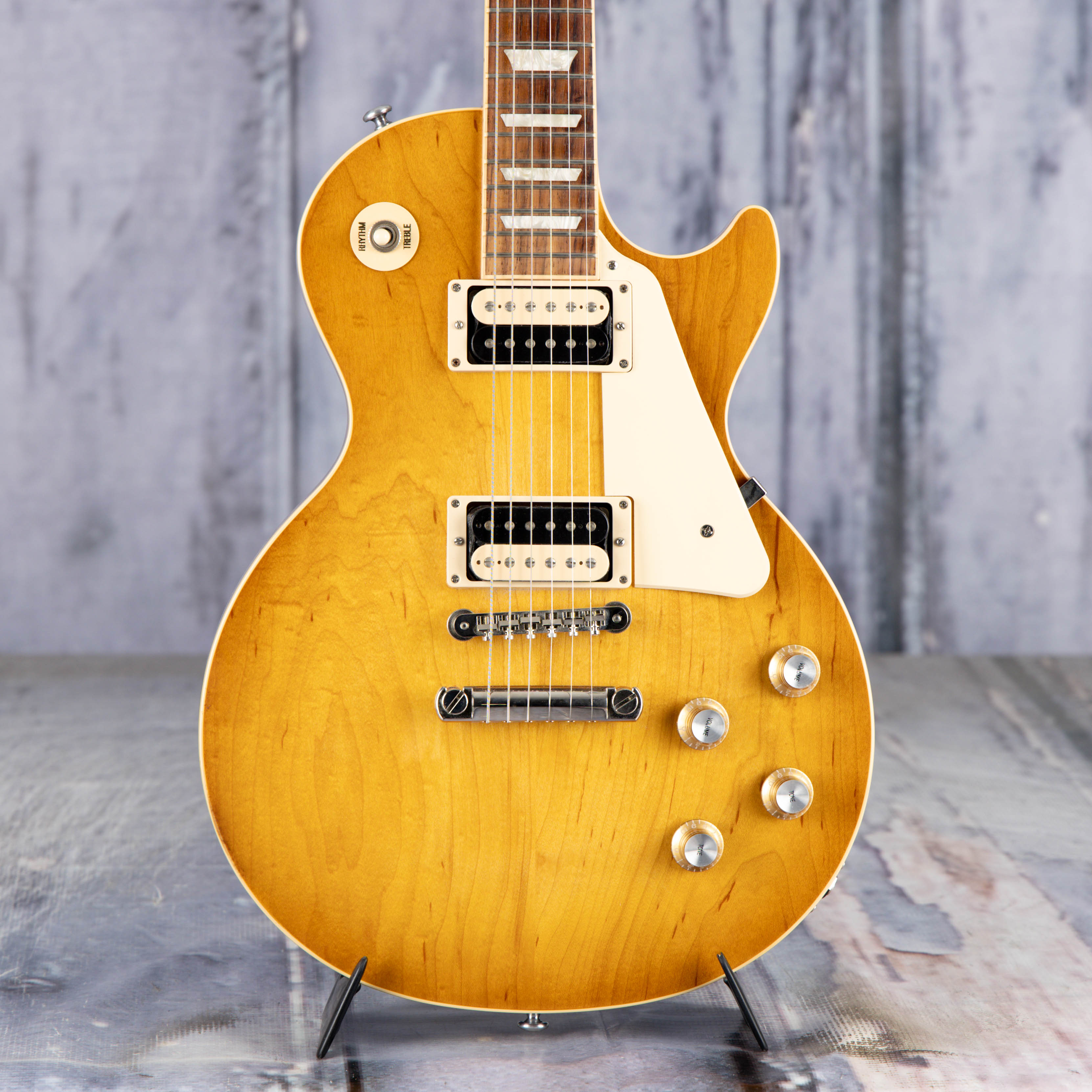 Used Gibson Les Paul Classic Electric Guitar, 2019, Unburst, front closeup