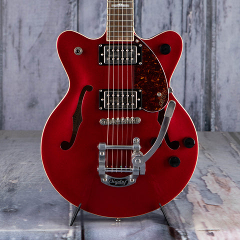 Used Gretsch G2657T Streamliner Center Block Jr. Double-Cut W/ Bigsby Semi-Hollowbody Guitar, Candy Apple Red, front closeup
