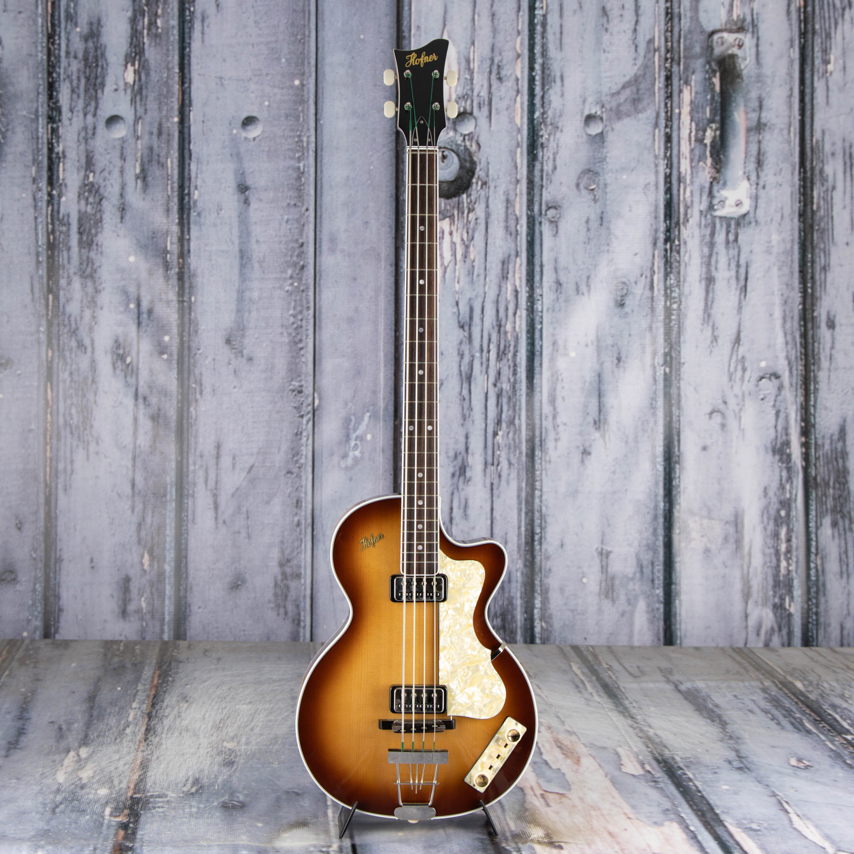 Used Höfner Club 500/2 Hollowbody Bass Guitar, Sunburst, front