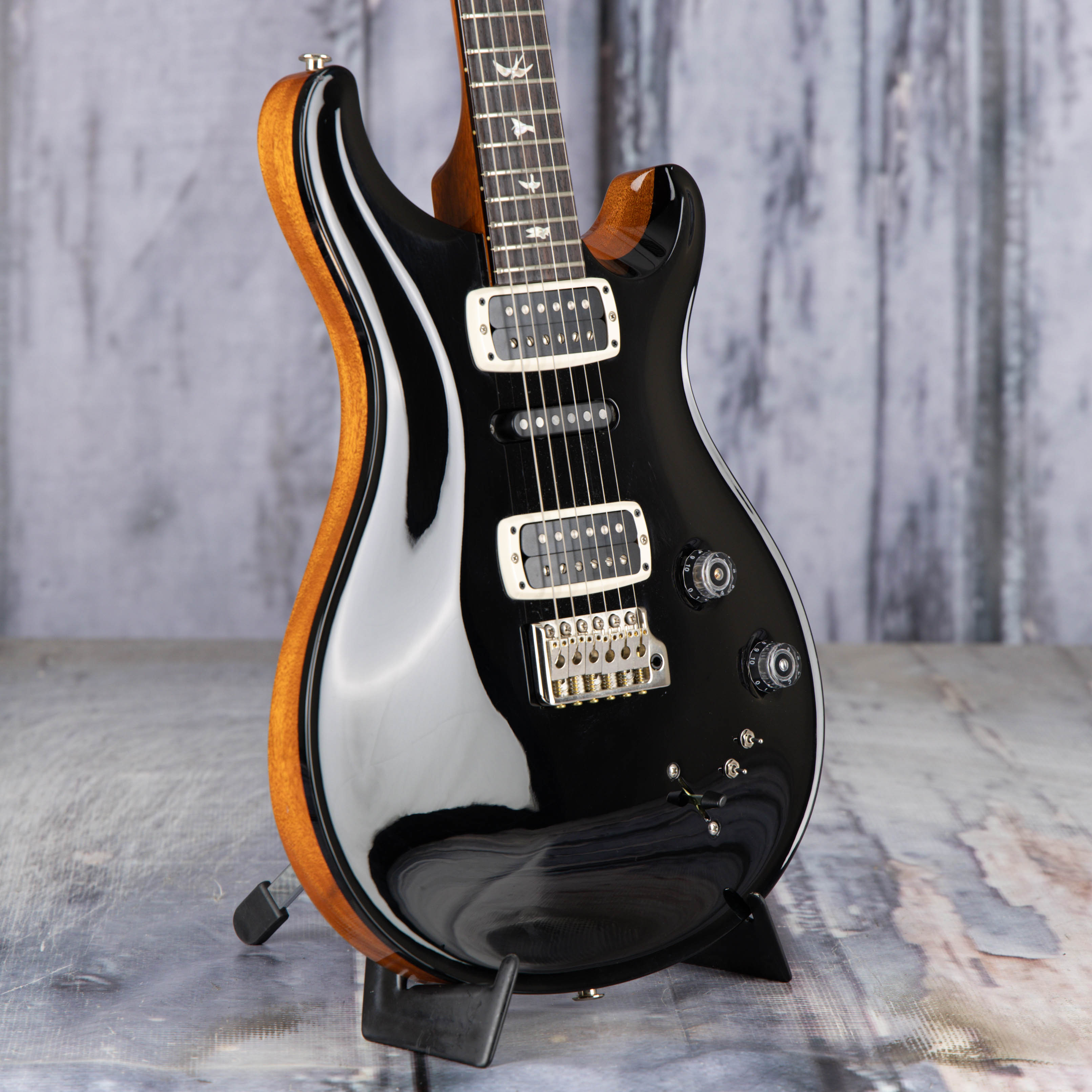 Used Paul Reed Smith Modern Eagle V Electric Guitar, 2023, Black, angle