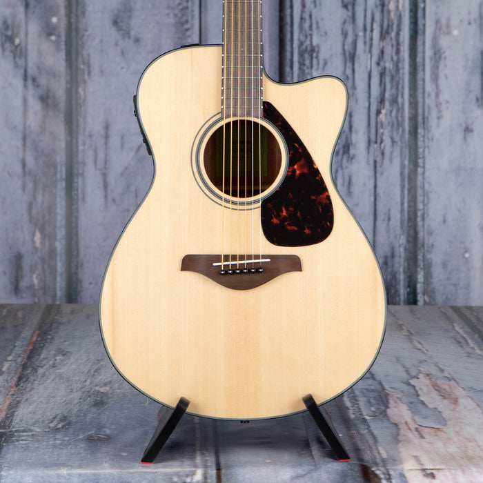 Yamaha FGX800C Dreadnought Cutaway Acoustic/Electric, Natural