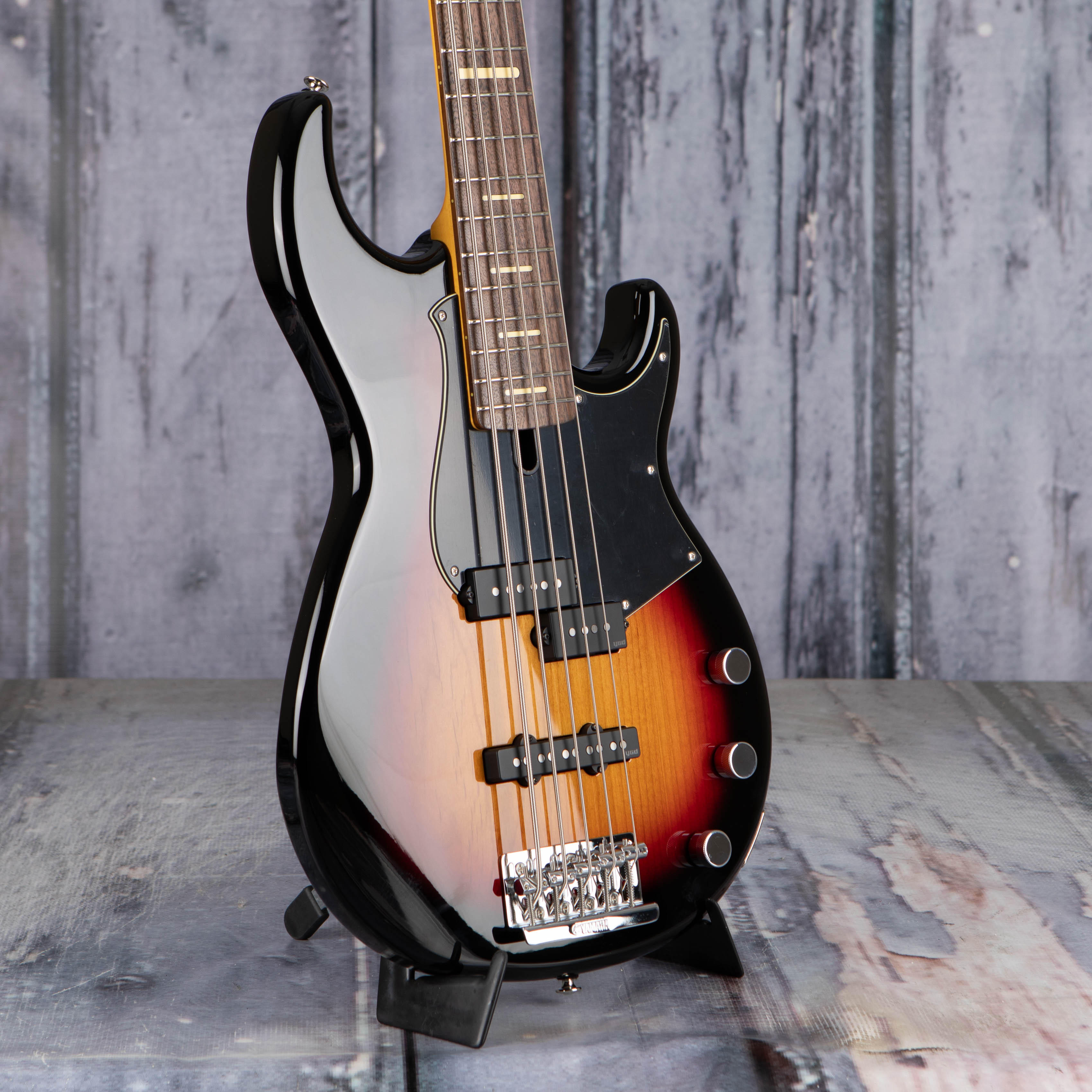 Yamaha Premium BBP35 5-String Electric Bass Guitar, Vintage Sunburst, angle