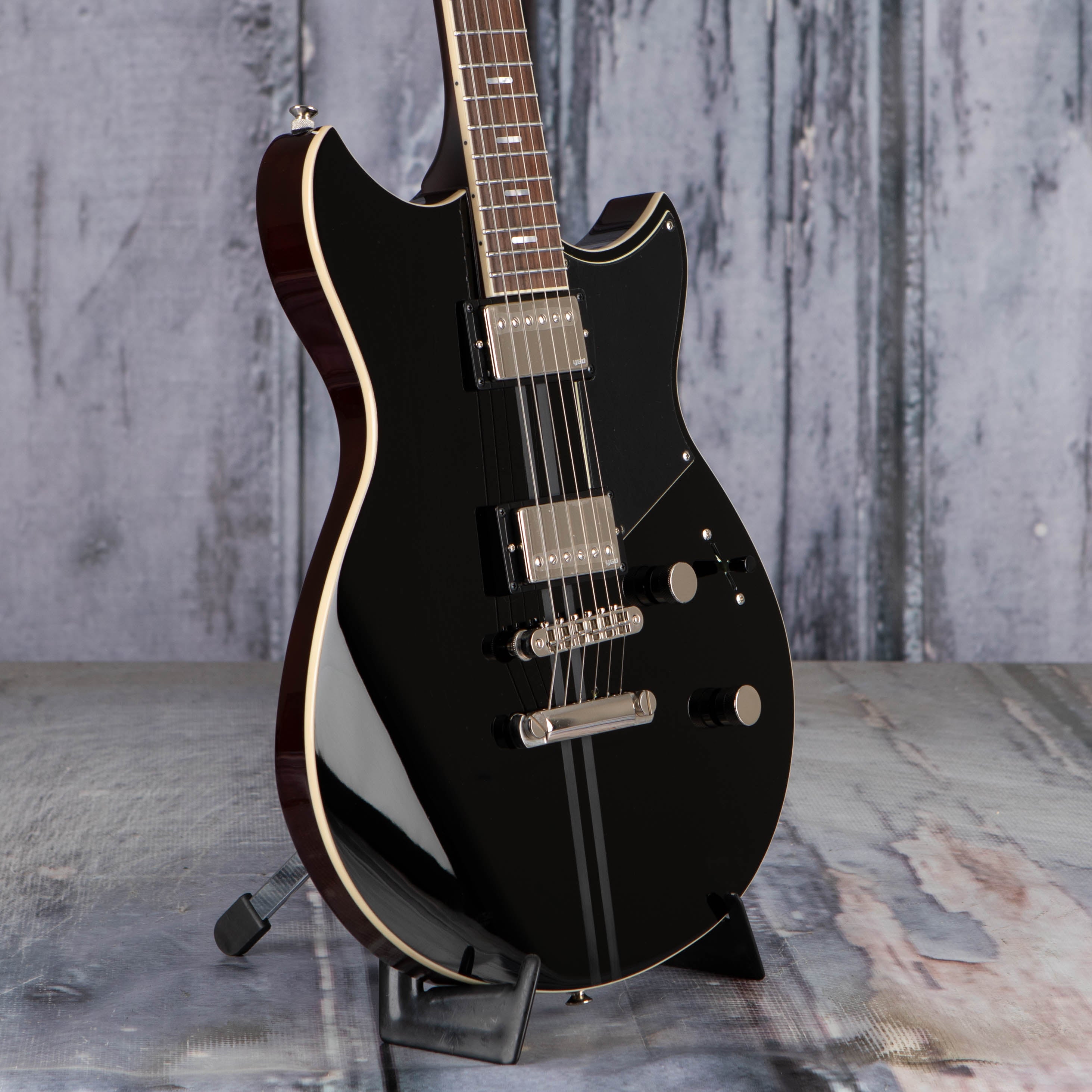 Yamaha Revstar Standard RSS20 Electric Guitar, Black, angle