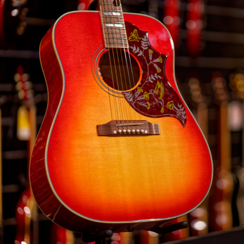SHOP Acoustic Guitars