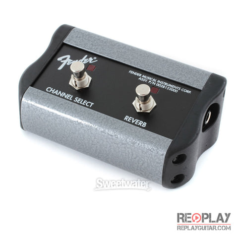 Fender 2 Button Footswitch: Channel-Reverb