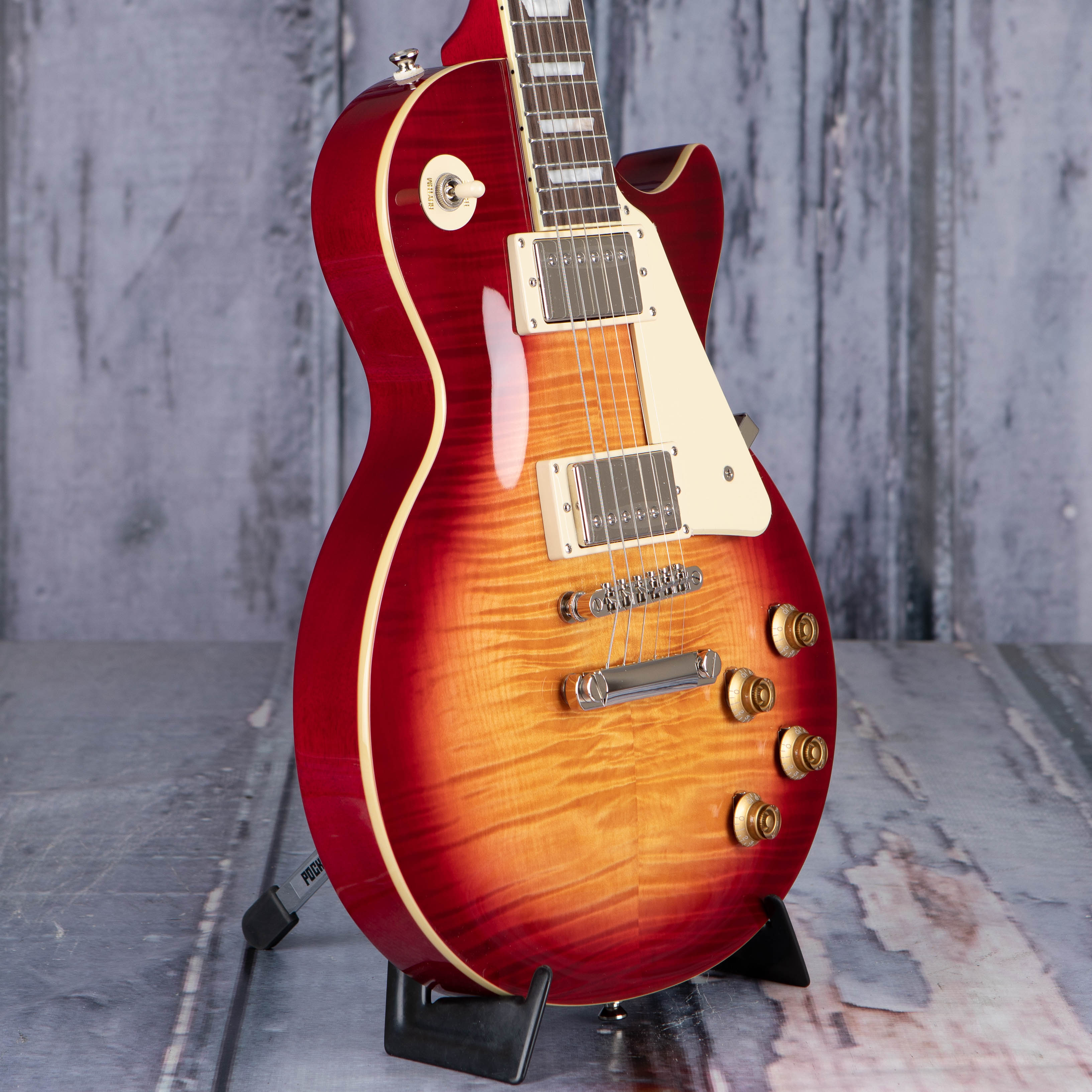 Epiphone Les Paul Standard '50s Electric Guitar, Heritage Cherry Sunburst, angle