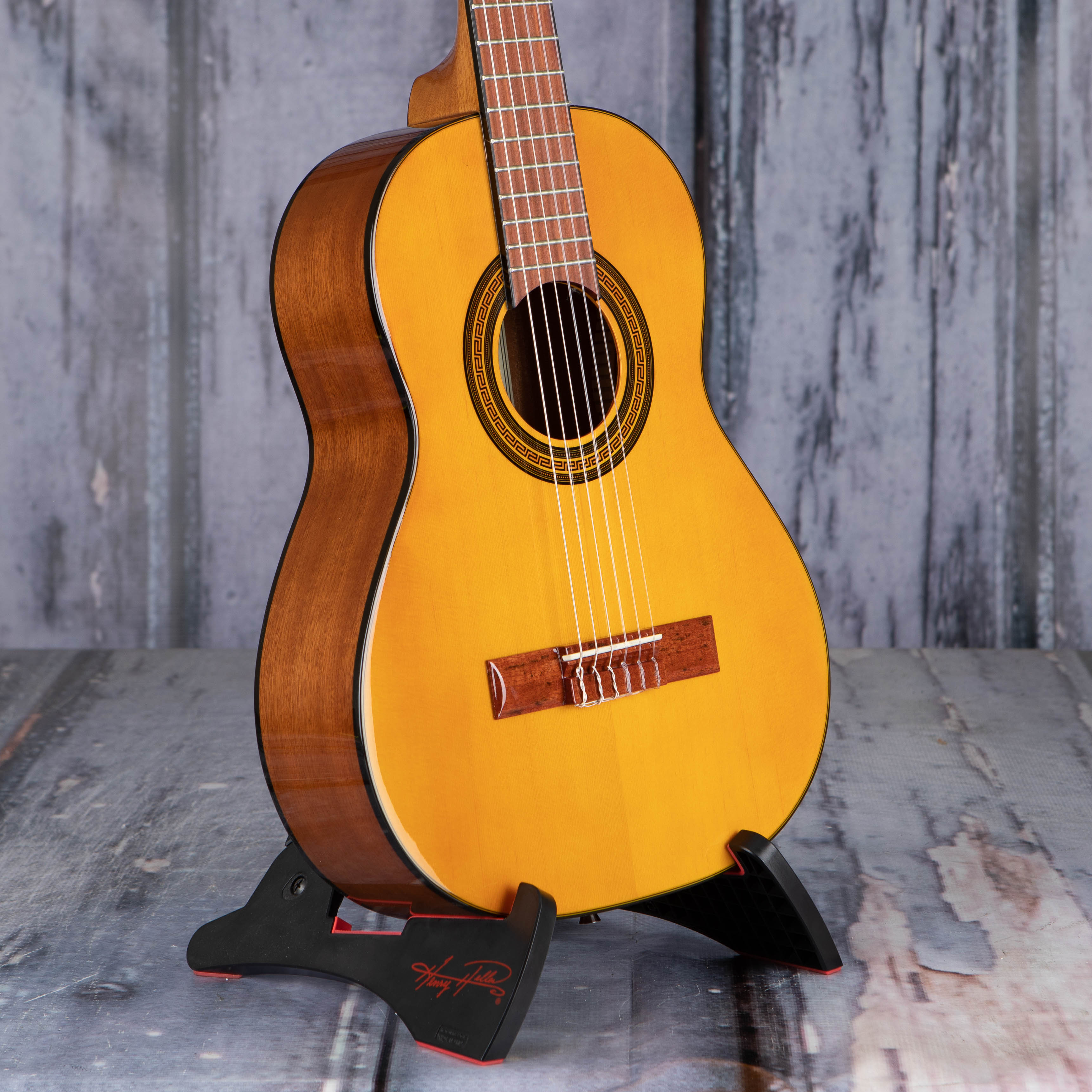 Epiphone PRO-1 Classic 3/4-Size Acoustic Guitar, Antique Natural, angle