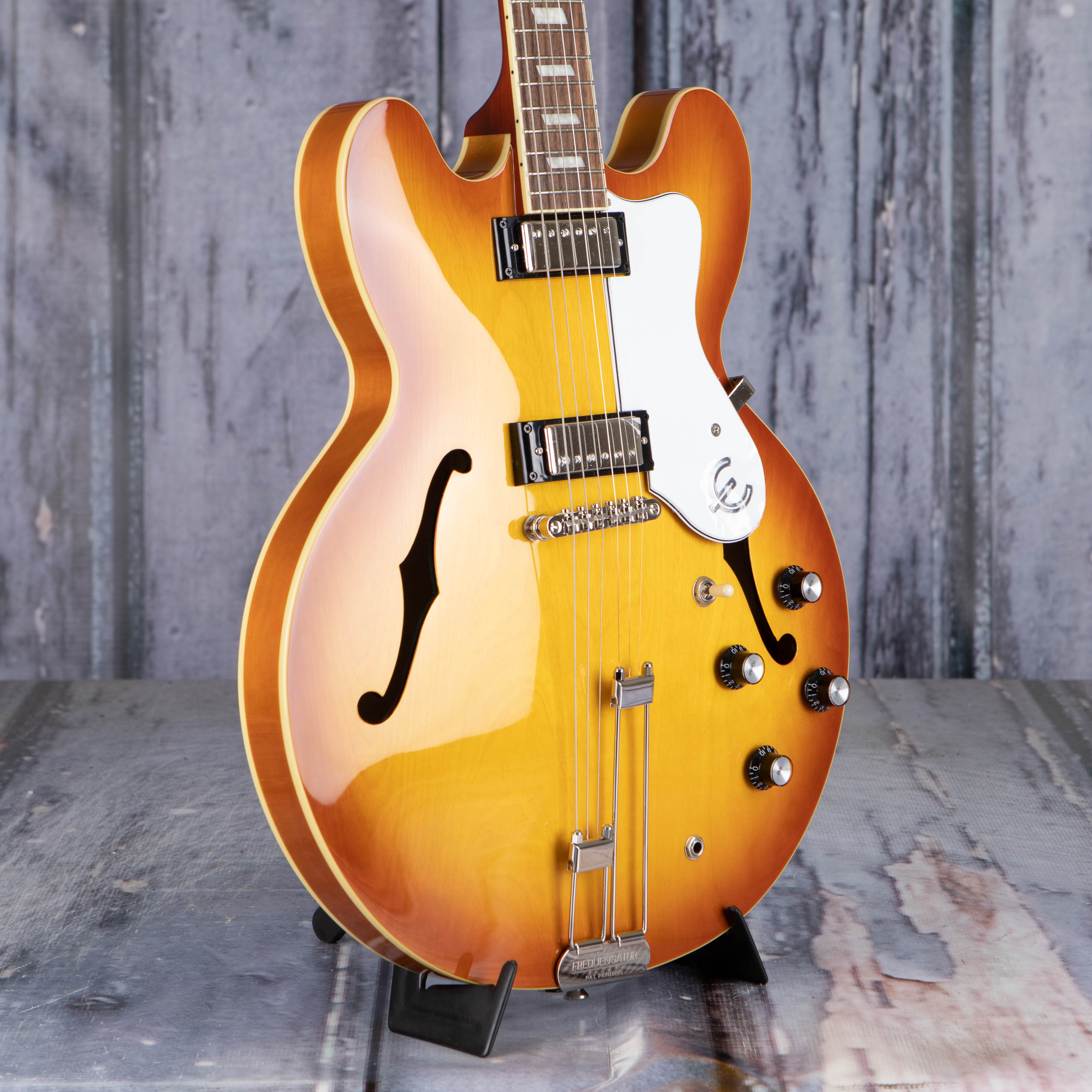 Epiphone Riviera Semi-Hollowbody Guitar, Royal Tan, angle