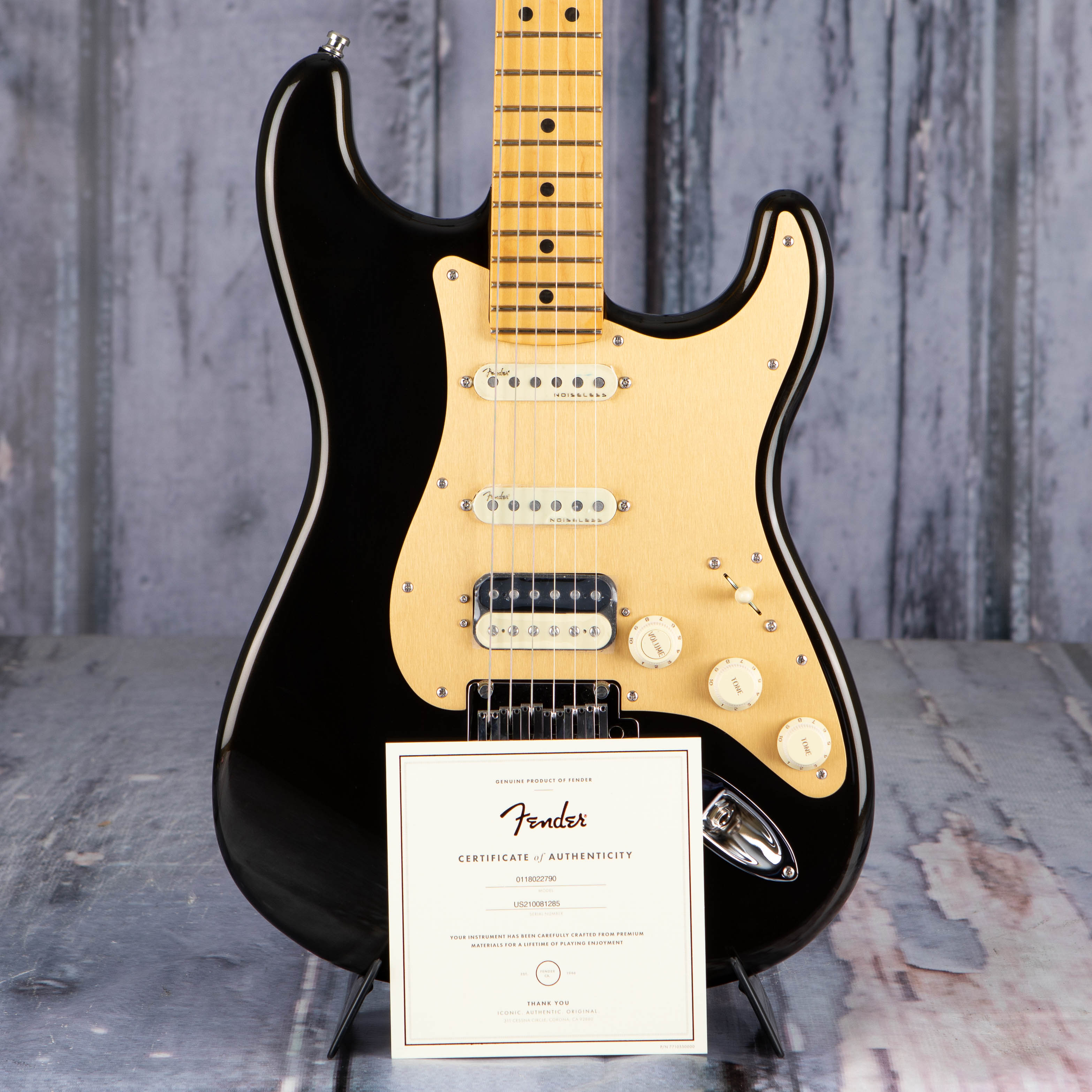 Fender American Ultra Stratocaster HSS Electric Guitar, Maple Fingerboard, Texas Tea, coa