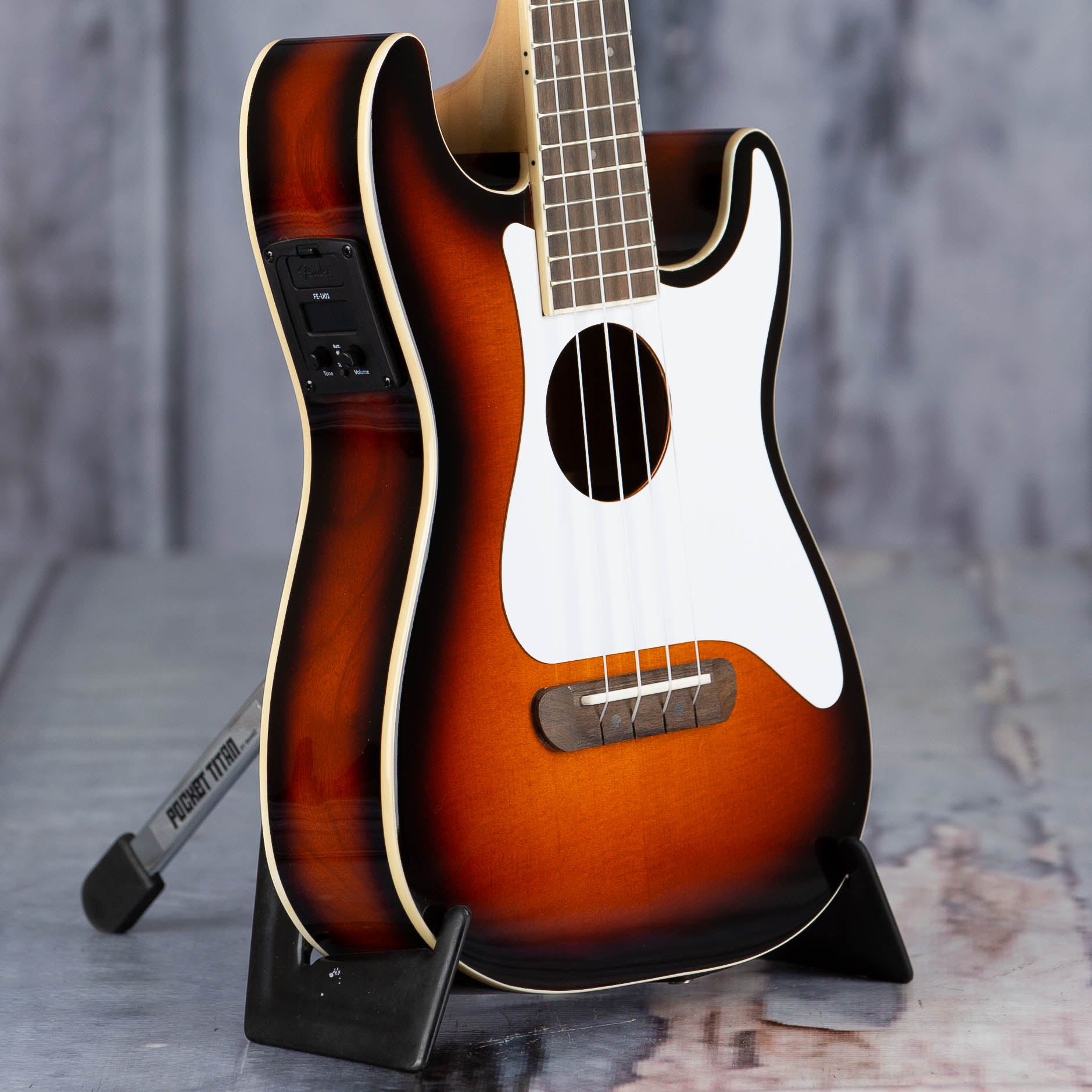 Fender Fullterton Strat Acoustic/Electric Ukulele, Sunburst, angle