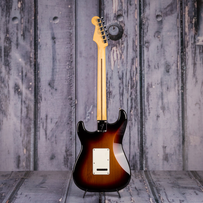 Fender Player Series Stratocaster, Pau Ferro, 3-Color Sunburst