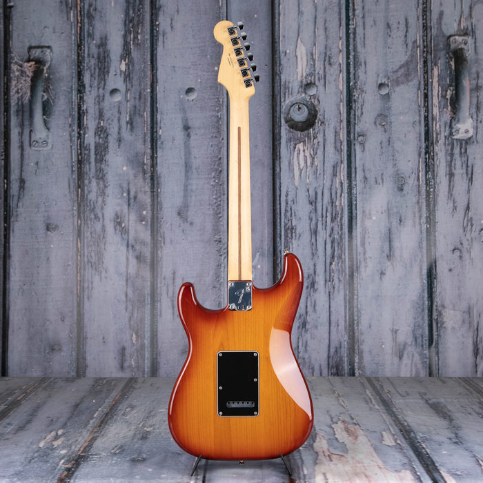 Fender Player Stratocaster HSH, Tobacco Sunburst