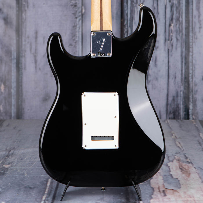 Fender Player Stratocaster HSS, Black