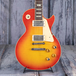 Gibson Custom Shop 1960 Les Paul Standard Murphy Lab Ultra Light Aged Electric Guitar, Orange Lemon Fade Burst, front closeup