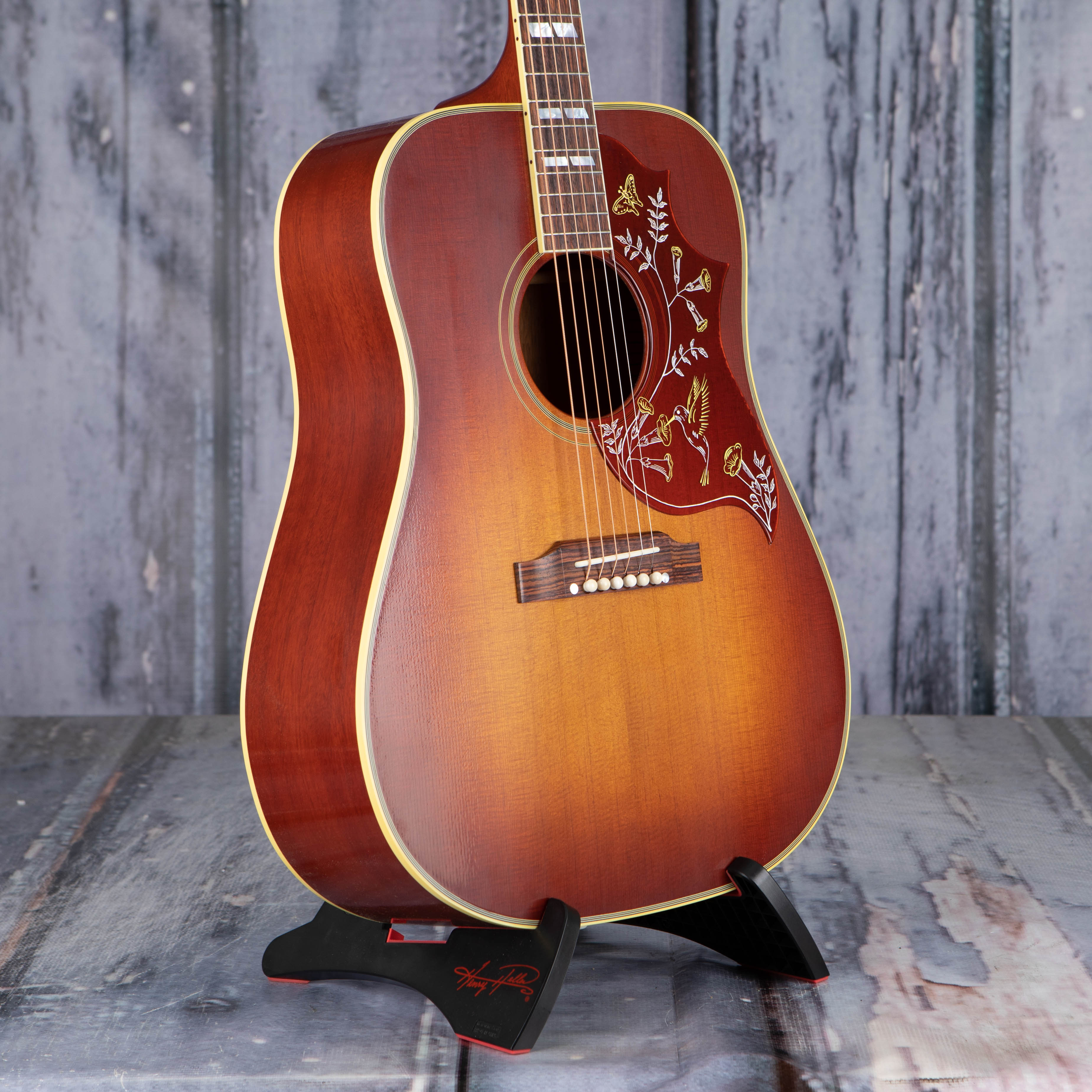 Gibson Montana Custom Shop 1960 Hummingbird Fixed Bridge Acoustic Guitar, Heritage Cherry Sunburst, angle