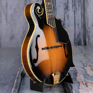 Gold Tone Mastertone GM-70+ F-Style Mandolin, Tobacco Sunburst, angle