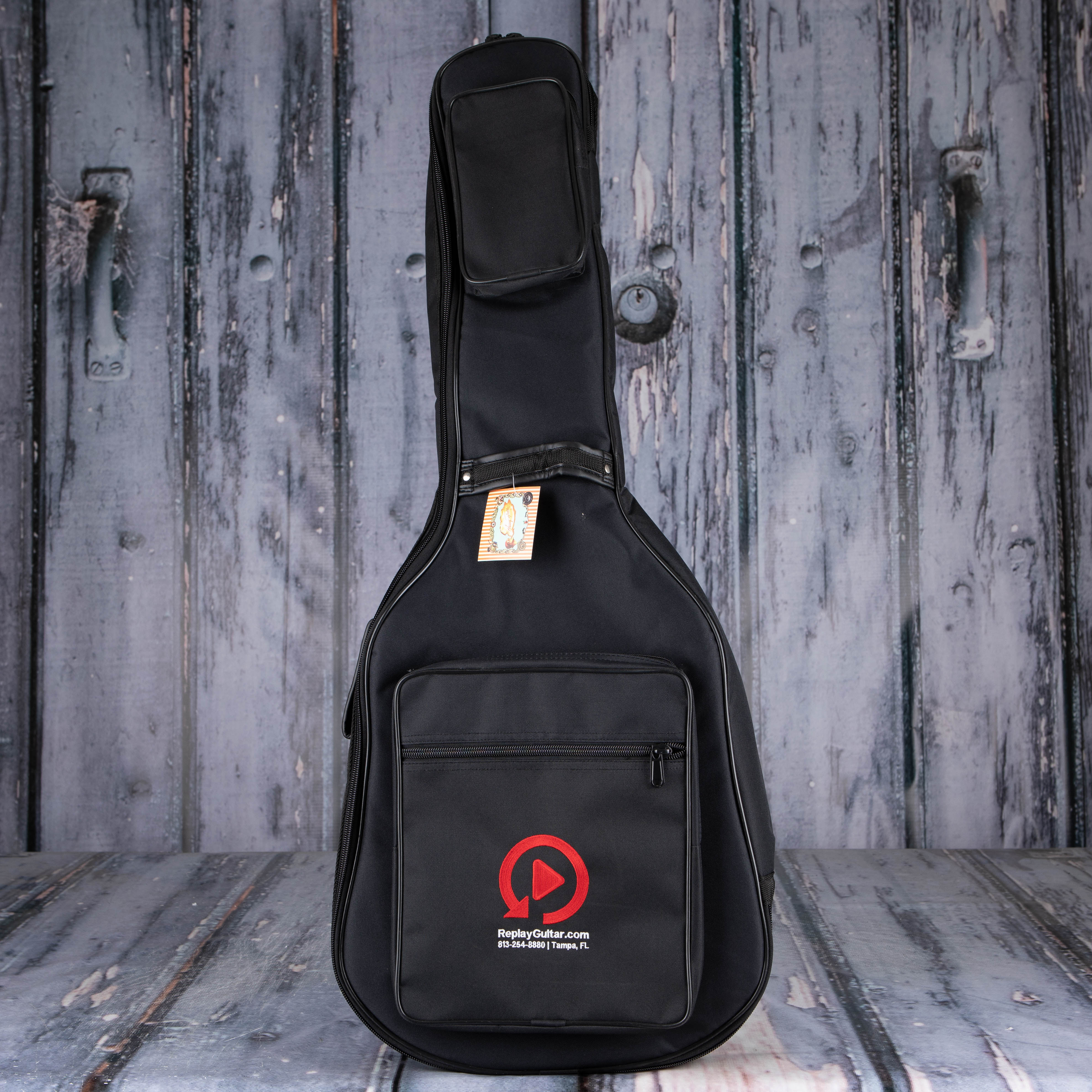 Henry Heller Level 2 Deluxe Dreadnought Guitar Gig Bag, Replay Logo