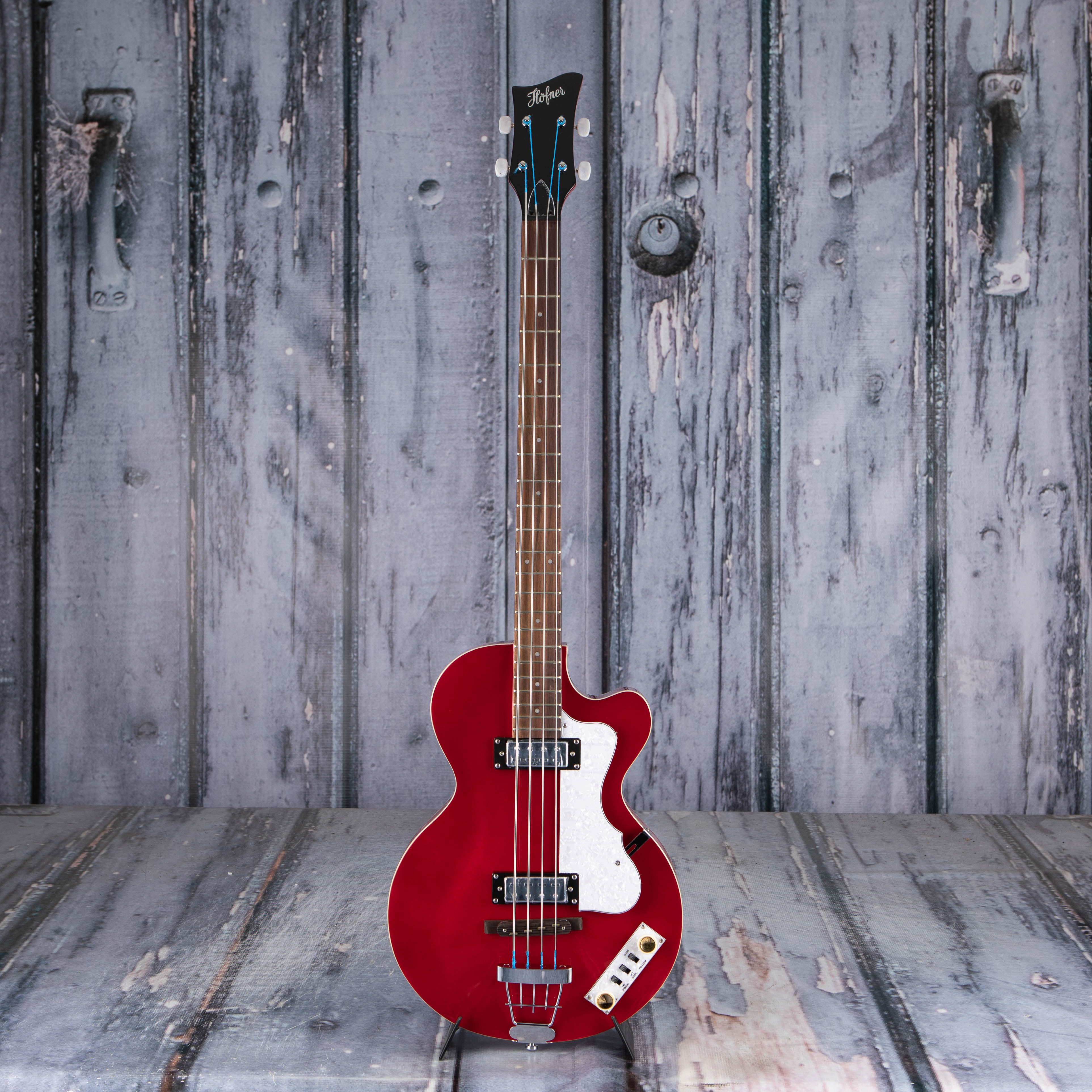 Höfner Ignition PRO Club Bass Guitar, Metallic Red, front