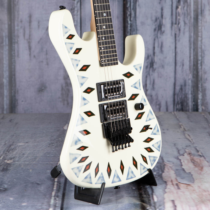 Kramer NightSwan, Vintage White With Aztec Graphics