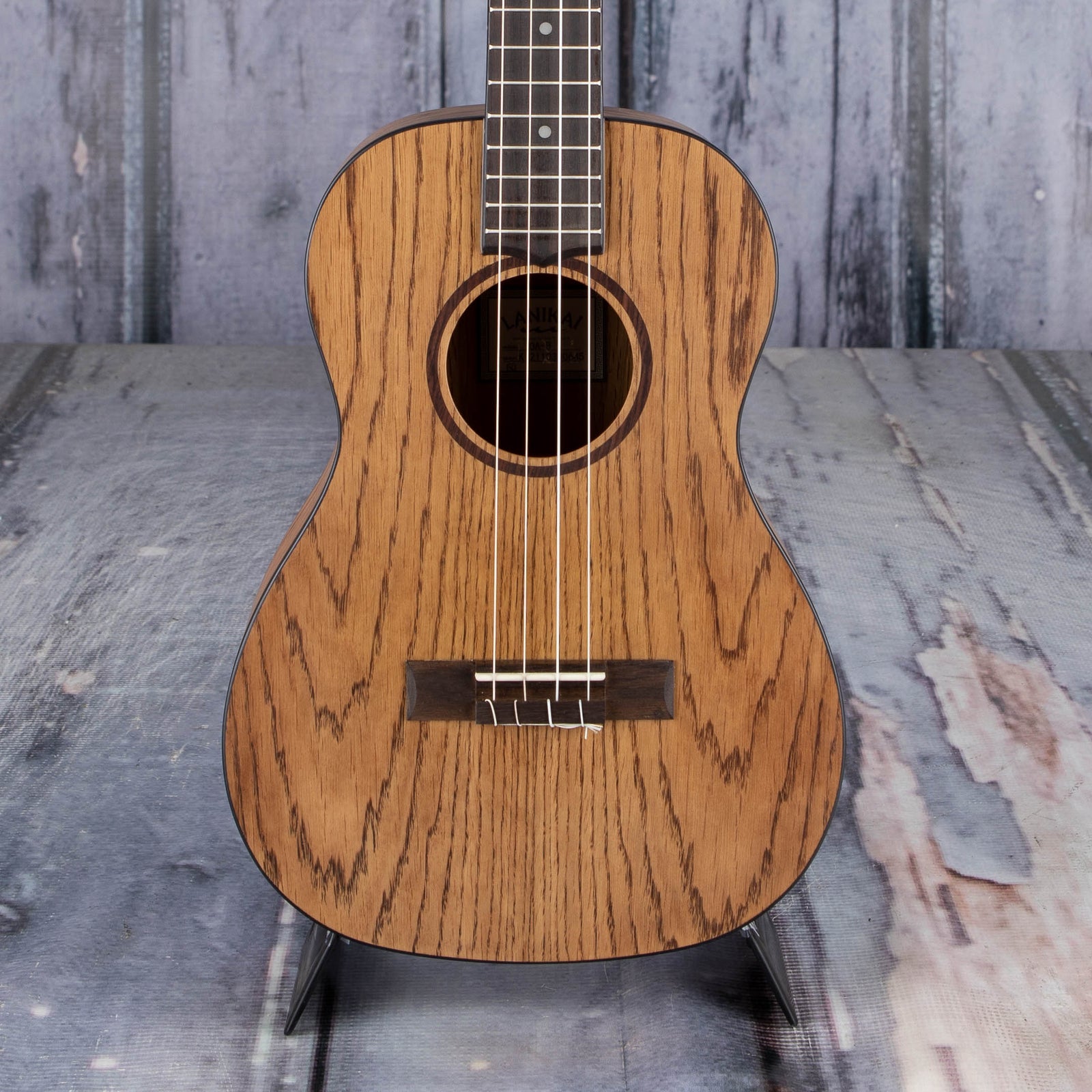 ingen knap Afskedige Lanikai Oak Baritone Uke, Natural | For Sale | Replay Guitar Exchange
