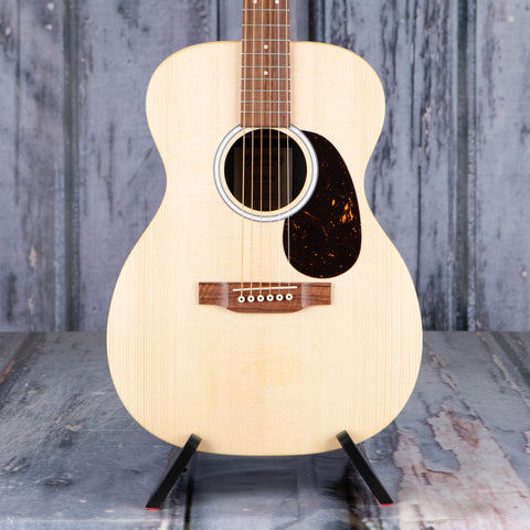 Martin 00-X2E-01 Acoustic/Electric Guitar, Natural, front closeup