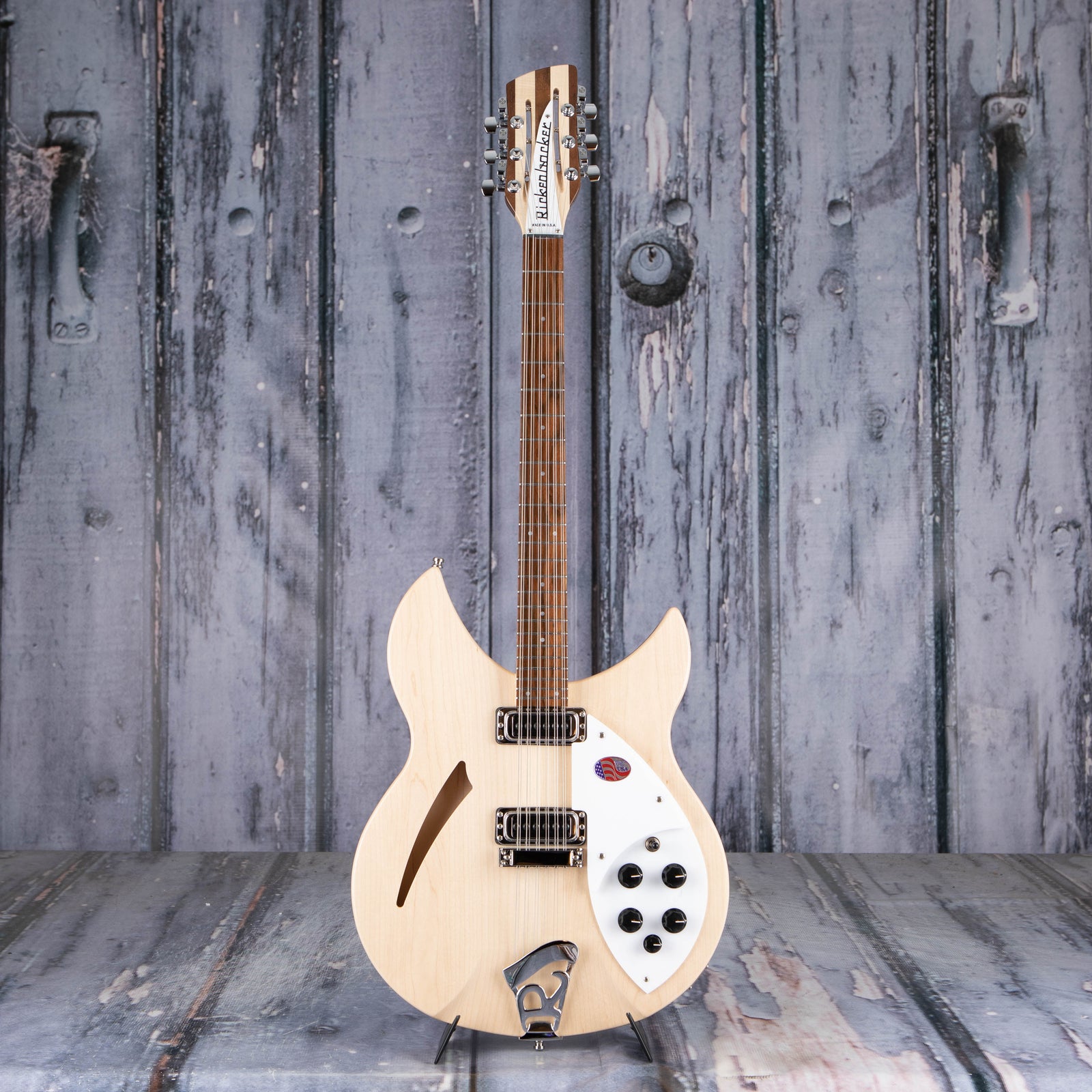 Rickenbacker 330 12MG Thinline Semi Hollowbody Mapleglo For