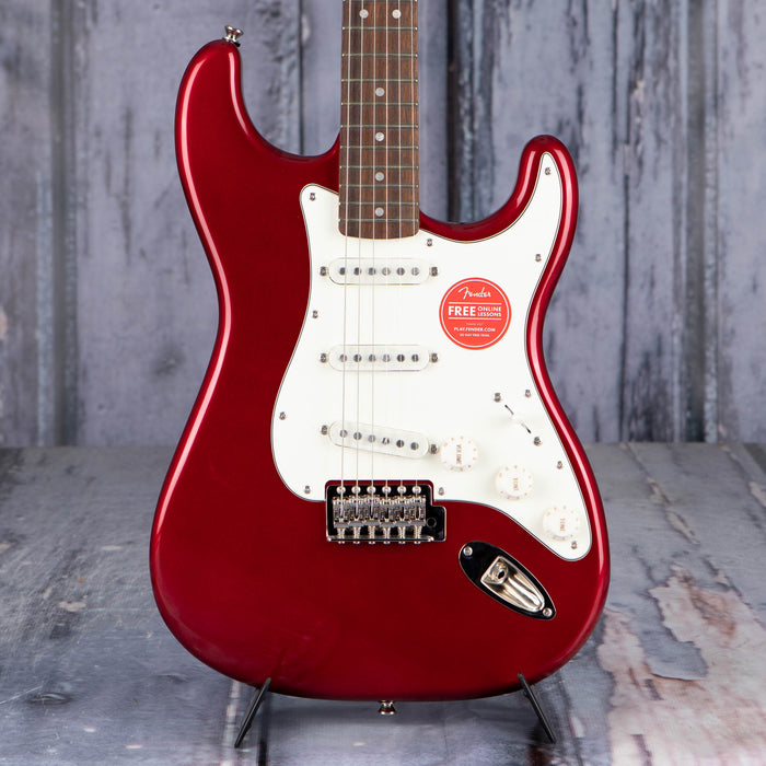 Squier Classic Vibe '60s Stratocaster, Candy Apple Red