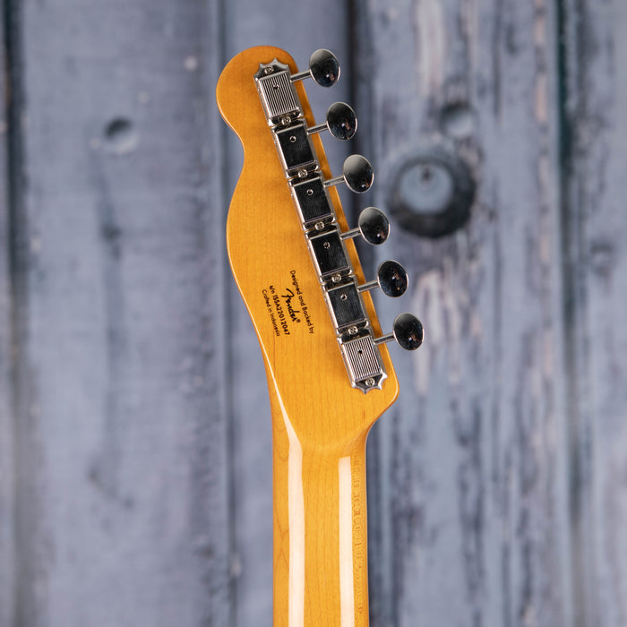 Squier Classic Vibe Baritone Custom Telecaster, 3-Color Sunburst
