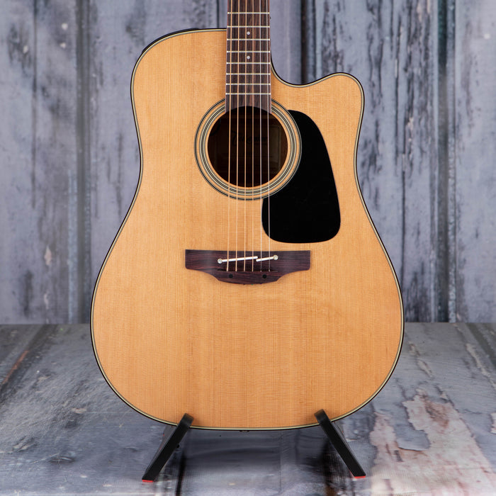 Takamine P1DC Dreadnought Acoustic/Electric, Natural Satin