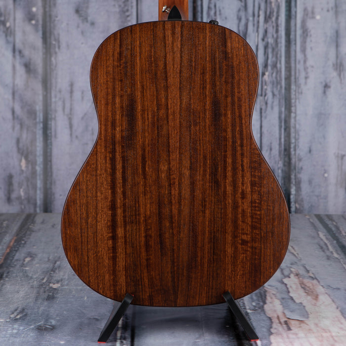 Taylor American Dream AD17e Acoustic/Electric, Natural