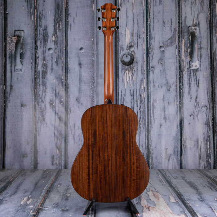 Taylor American Dream AD17e Acoustic/Electric, Natural