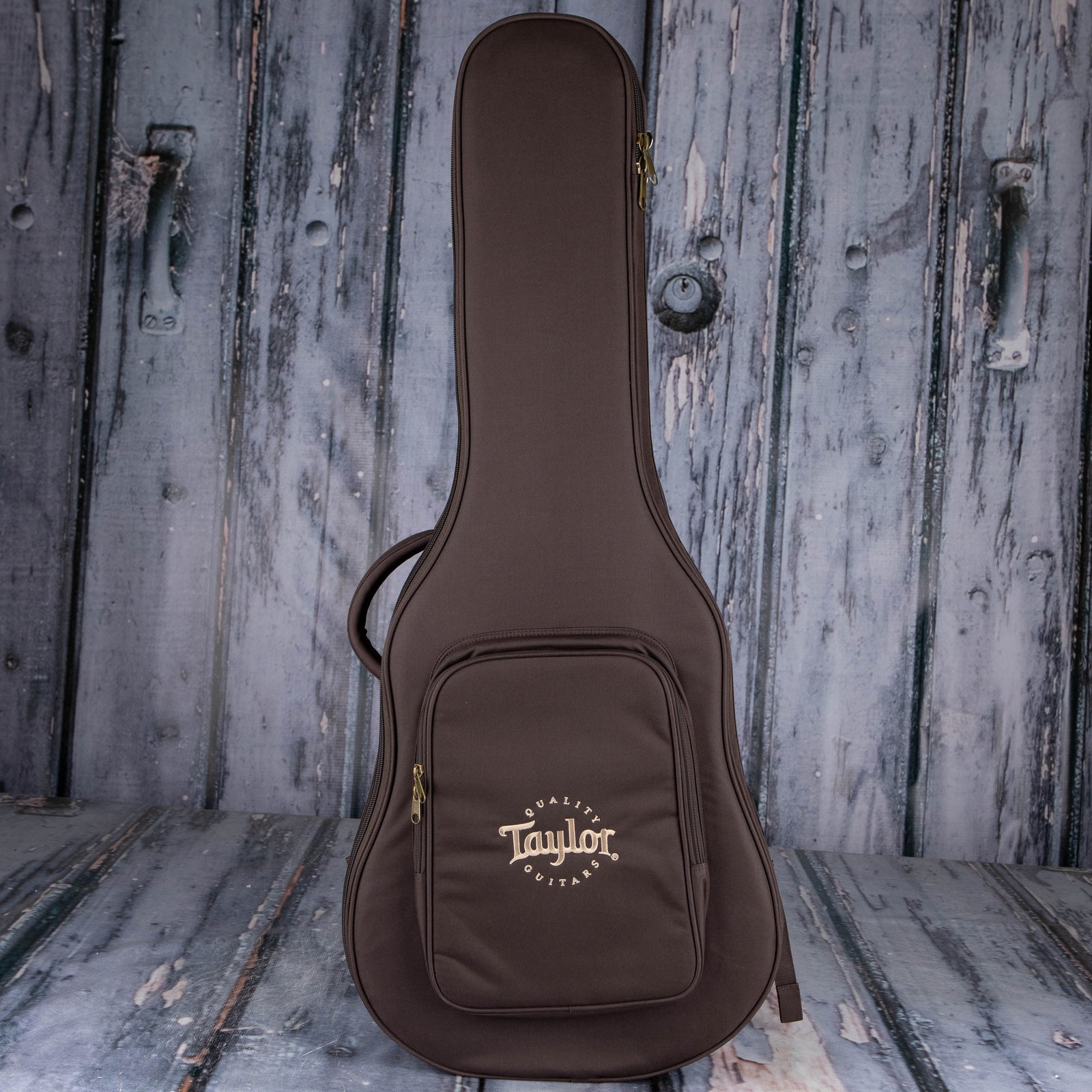 Taylor soft guitar 2025 case