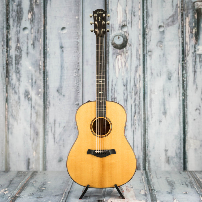 Taylor Builder's Edition 517e Acoustic/Electric, Natural