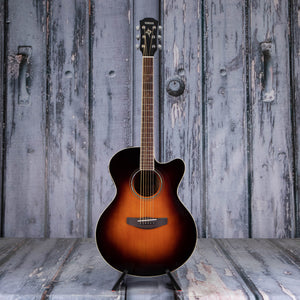 Yamaha CPX600 Medium Jumbo Cutaway Acoustic/Electric Guitar, Old Violin Sunburst, front
